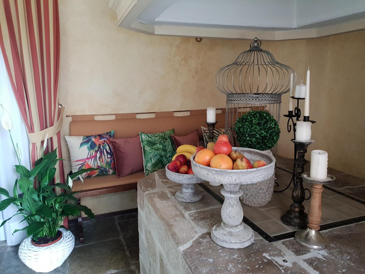 I Giardini Segreti Di Villa Marcello Marinelli Чизон ди Валмарино Екстериор снимка