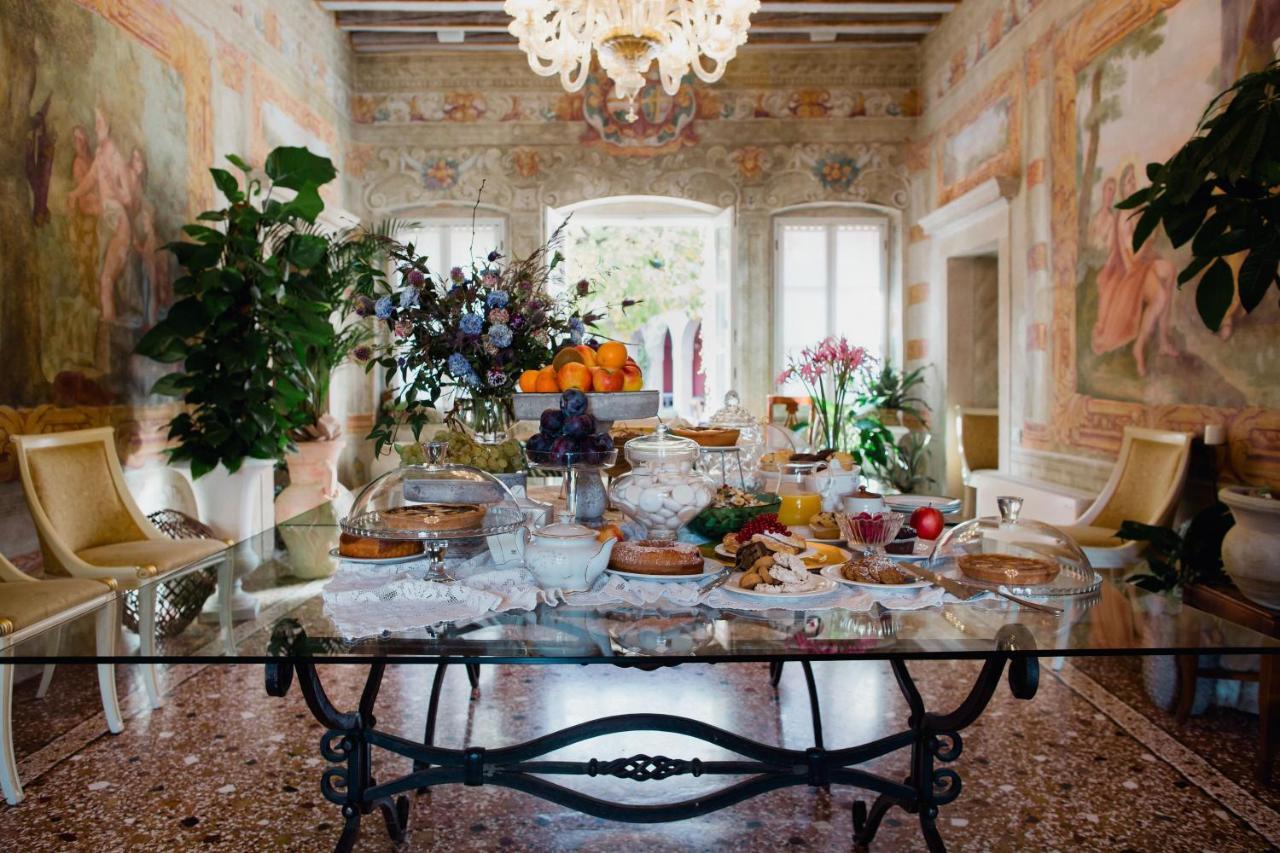 I Giardini Segreti Di Villa Marcello Marinelli Чизон ди Валмарино Екстериор снимка